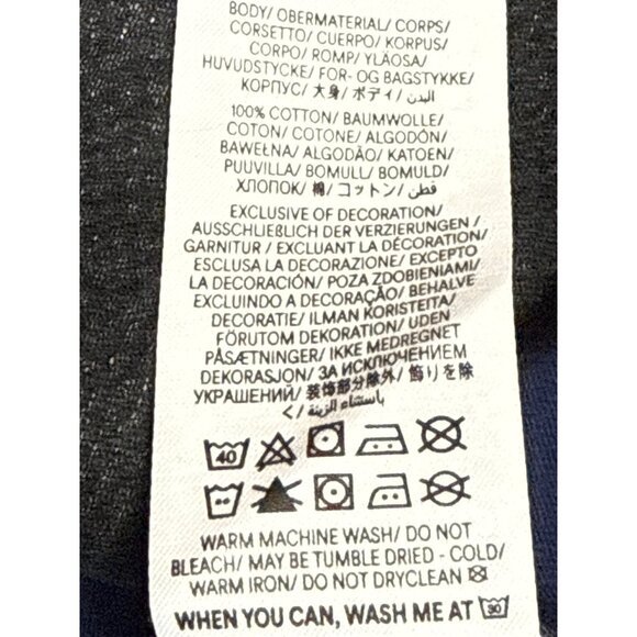 Mini Boden Kids' Shirt Superstitch Santa Embroidered Holiday Blue T-Shirt 4/5 - Picture 7 of 7